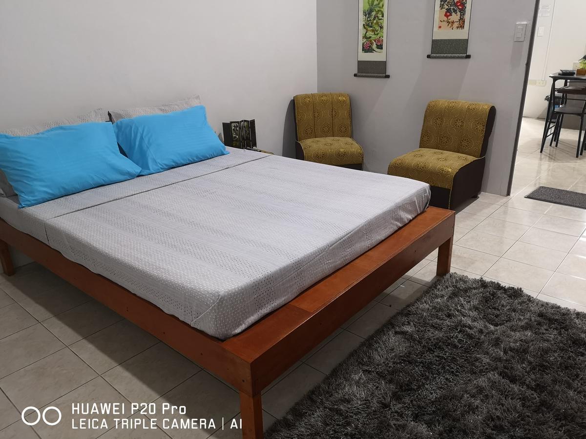 Ferienwohnung Moonstone: Comfy 1Br Unit Olongapo Exterior foto